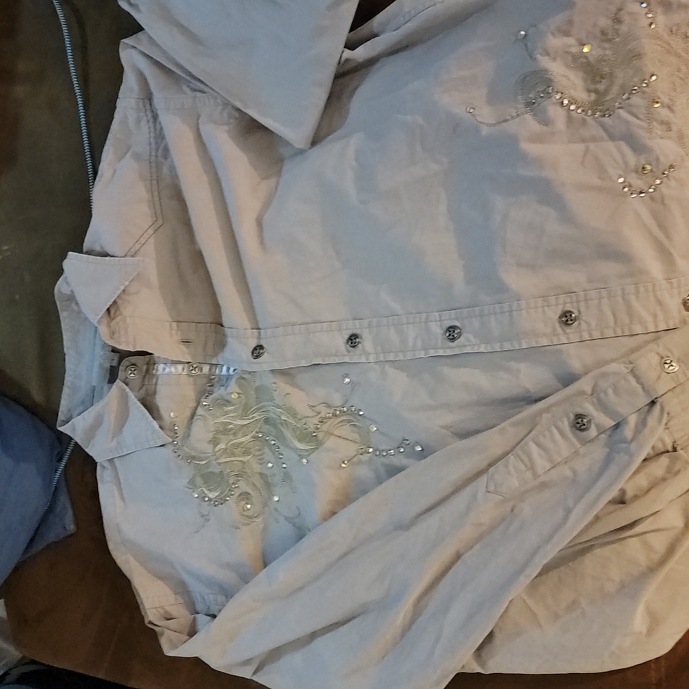 Roar Shirt